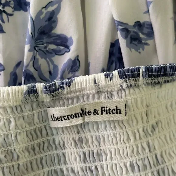 Abercrombie & Fitch Emerson Poplin Puff Sleeve Midi Dress - Picture 6 of 7